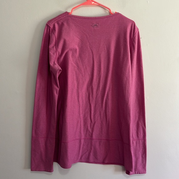 Under Armour fitted XL pink long sleeve shirt thumb holes - Picture 2 of 6